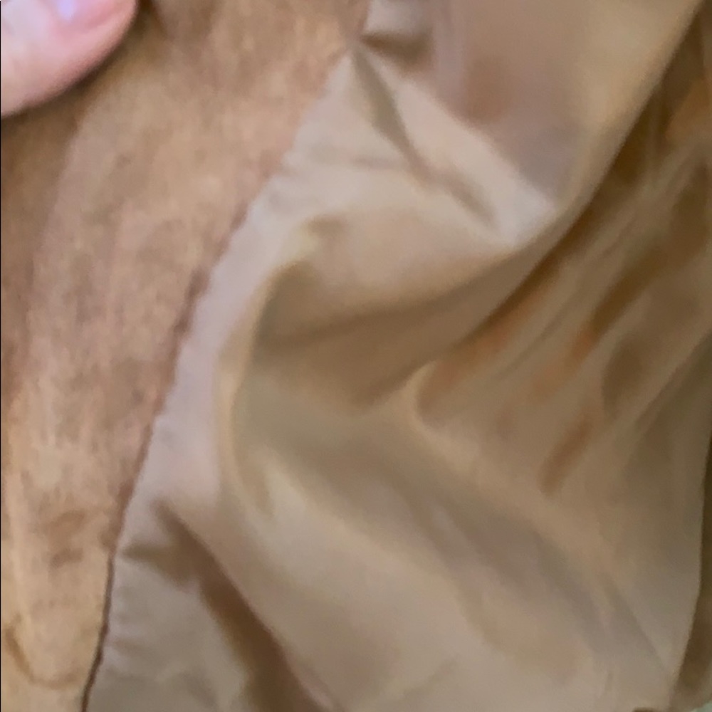Beautiful suede jacket! - Picture 4 of 5